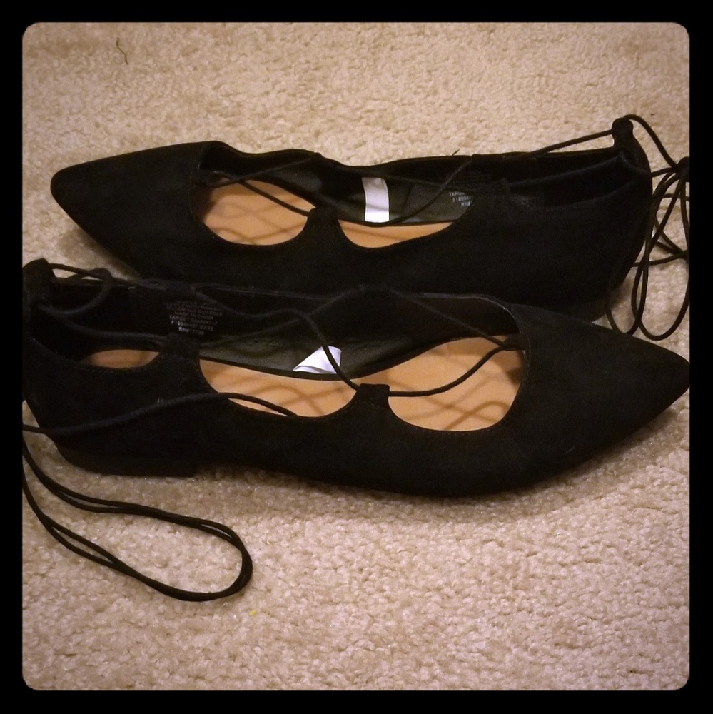 Ballet flats